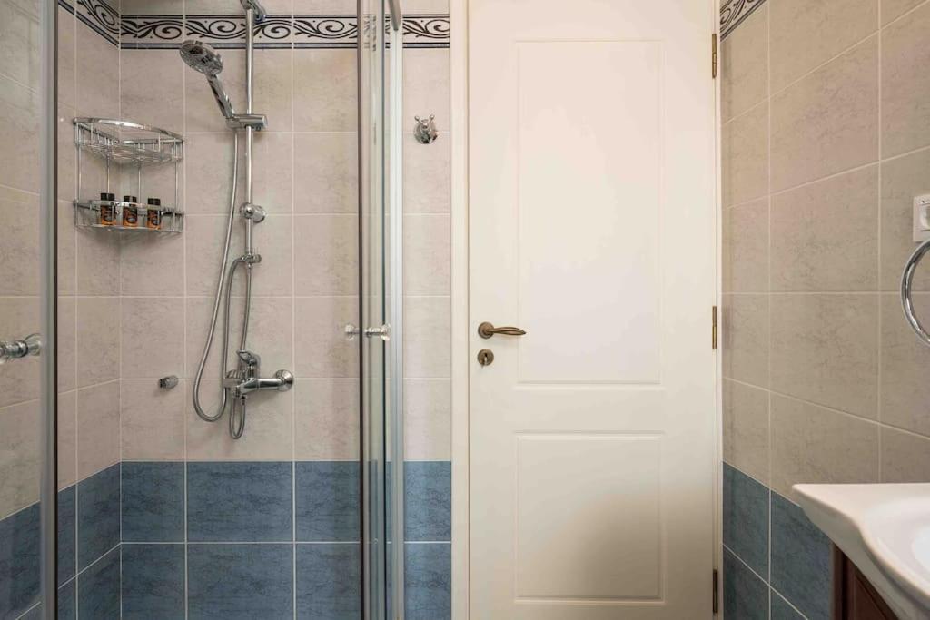 Villa Blue Rose Dhrapanos