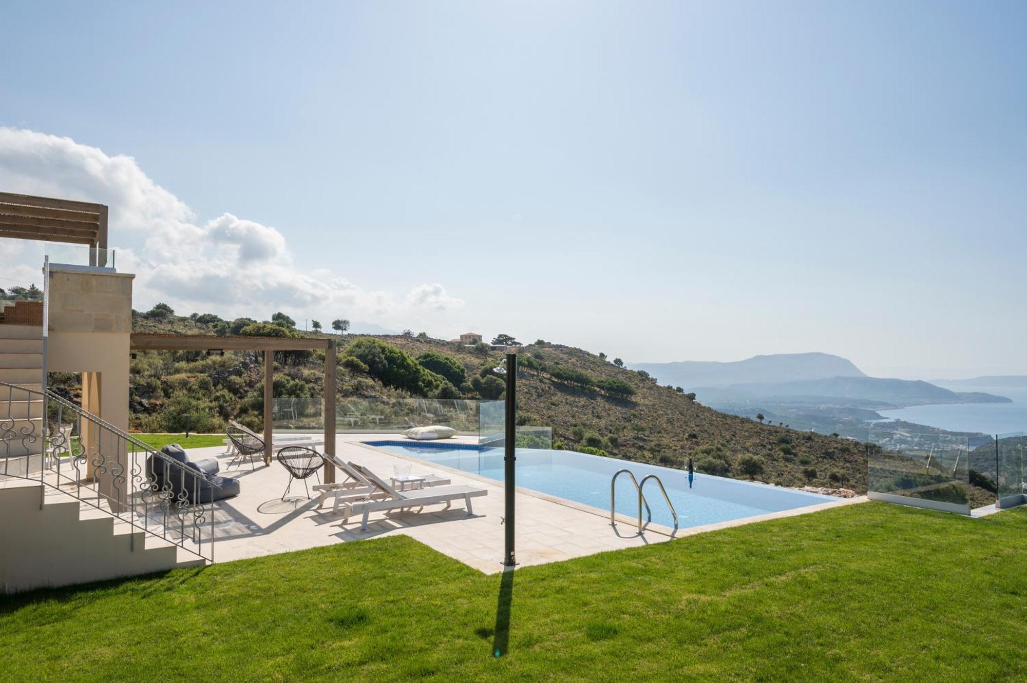 Blue Rose Villa